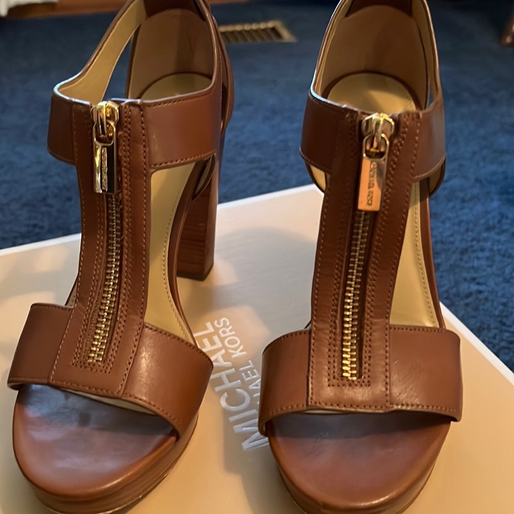 Michael Kors Berkeley Leather Sandal